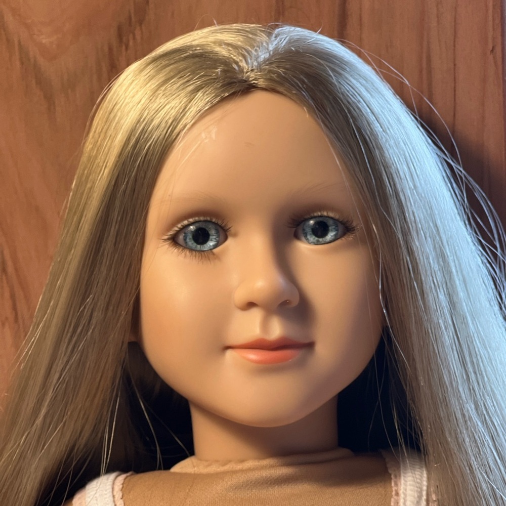 My Twinn‎ ‘Wendi’ Blonde Blue Eyes Long Hair 23" Poseable Girl Doll 2008